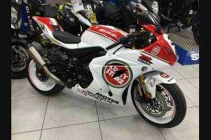Carene in abs complete e verniciate  GSX 1F AYNN