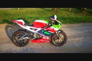 Carenage en abs pour la roue avec peinture compatible avec Aprilia RS 125 2006 - 2010 -MXPCAV12082