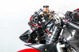 Front race frame