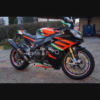 Painted street fairings in abs compatible with Aprilia RSV4 2009 - 2014 - MXPCAV12358