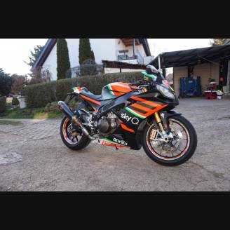 Painted street fairings in abs compatible with Aprilia RSV4 2009 - 2014 - MXPCAV12358