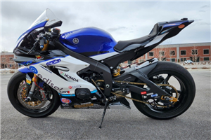 Lackierte Rennverkleidung Yamaha R6 2017 - 2023 - MXPCRV14588
