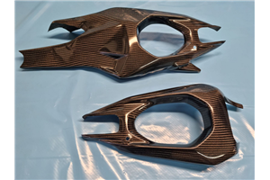 Carbon swingarm cover  with chiain protection - MXPCCB18022